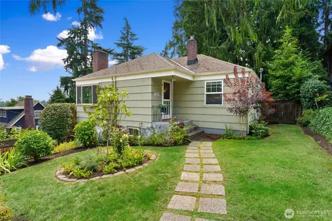 1529 NE 94th St, Seattle, WA 98115