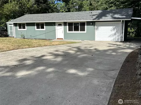 7812 Greenridge St SW, Olympia, WA 98512