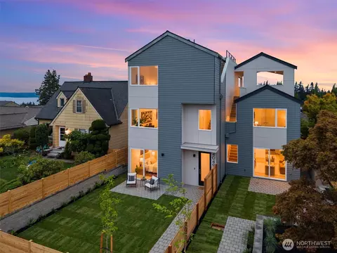 4049 44th Ave SW, Seattle, WA 98116