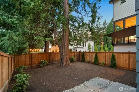 9909 NE 200th St #C, Bothell, WA 98011 photo 28