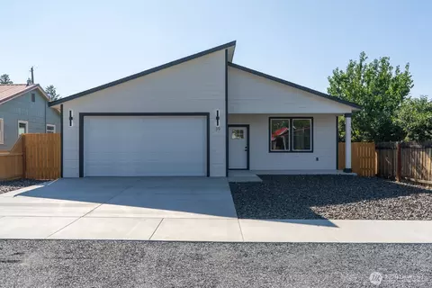 39 Birch St SW, Soap Lake, WA 98851