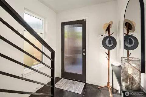 Entry Way - 419 N 50th St #A, Seattle, WA 98103 photo 2 of 3
