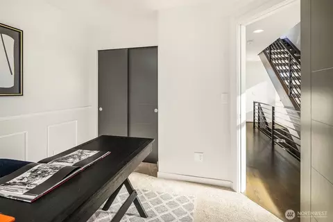 Entry Way - 419 N 50th St #A, Seattle, WA 98103 photo 3 of 3