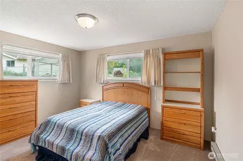 Bedroom - 2 Tweed Pl, Cosmopolis, WA 98537 photo 5 of 5