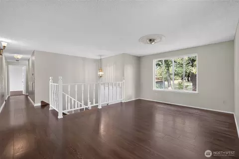 Living - 43729 284th Ave SE, Enumclaw, WA 98022 photo 1 of 7