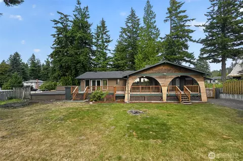 Exterior - 43729 284th Ave SE, Enumclaw, WA 98022 photo 3 of 8