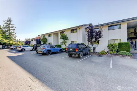 130 E North Camano Dr #8, Camano Island, WA 98282