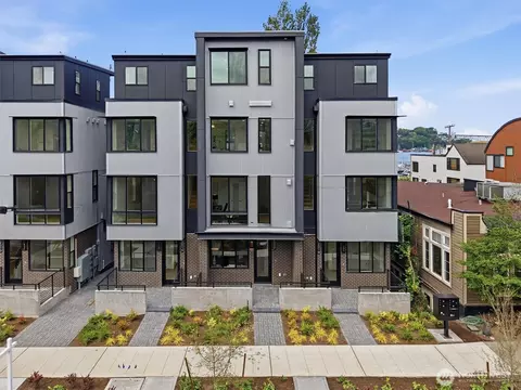 Exterior - 2017 Minor Ave E, Seattle, WA 98102 photo 2 of 7