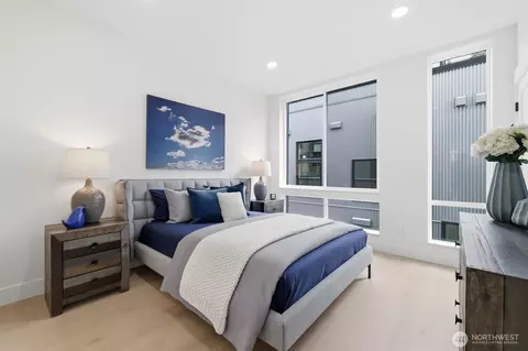 Bedroom - 2017 Minor Ave E, Seattle, WA 98102 photo 3 of 5