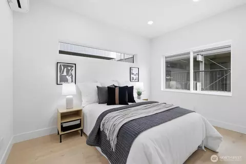 Bedroom - 2012 Fairview Ave E #A, Seattle, WA 98102 photo 4 of 5