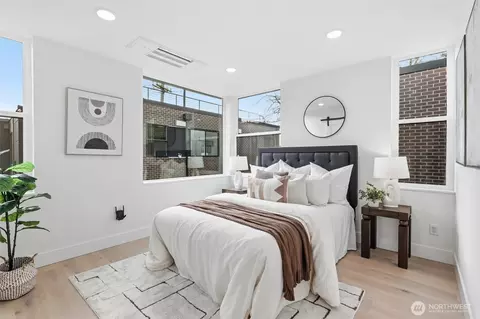 Bedroom - 2012 Fairview Ave E #B, Seattle, WA 98102 photo 1 of 1