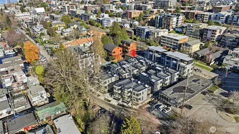 View/Area - 2012 Fairview Ave E #B, Seattle, WA 98102 photo 3 of 7