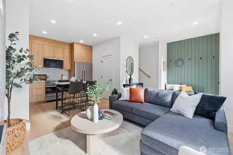 Living - 2012 Fairview Ave E #B, Seattle, WA 98102 photo 5 of 5