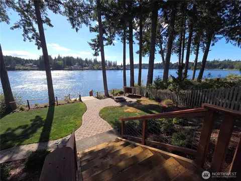 232 E Libby Rd W, Shelton, WA 98584