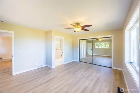 Bedroom - 571 Spyglass Ln, Sequim, WA 98382 photo 6 of 6