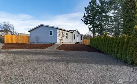 8416 Donald Way, Blaine, WA 98230