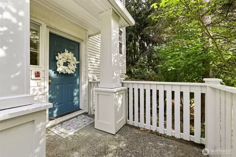 2300 Benson Rd S #F5, Renton, WA 98055