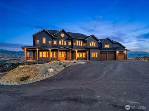 3900 Sky Crst, Wenatchee, WA 98801