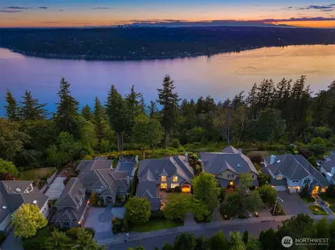 2451 204th Ter NE, Sammamish, WA 98074