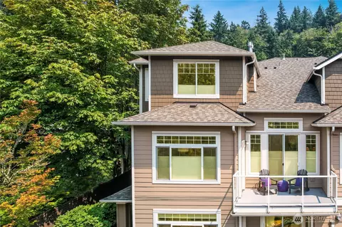 3500 E Lake Sammamish Pkwy SE #2-105, Sammamish, WA 98075