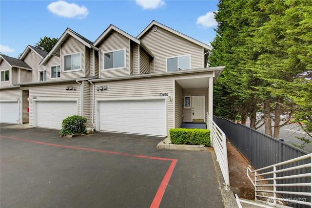 9729 26th Ave SW #404, Seattle, WA 98106
