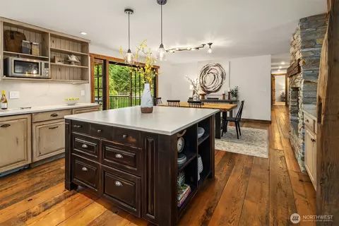 22619 87th Ave SE, Woodinville, WA 98077