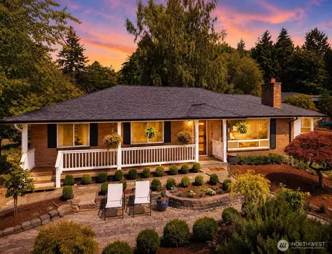 18974 Marine View Dr SW, Normandy Park, WA 98166