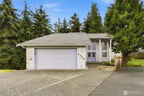 4729 Seahurst Ave, Everett, WA 98203 photo 1