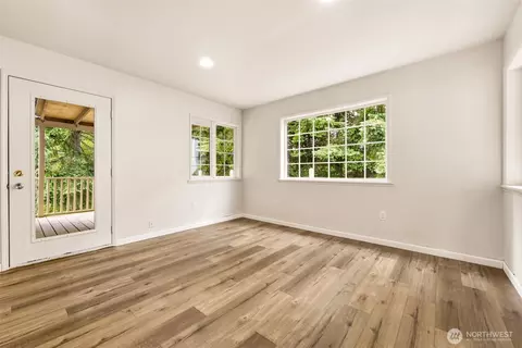 4729 Seahurst Ave, Everett, WA 98203 photo 8