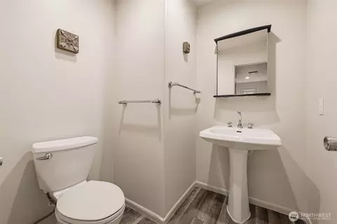 4729 Seahurst Ave, Everett, WA 98203 photo 10