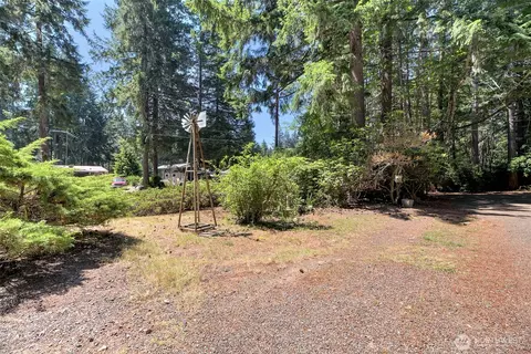 Exterior - 71 E Leisure Ln, Grapeview, WA 98546 photo 14 of 16