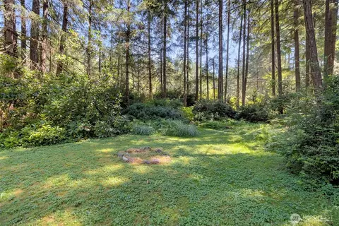 Exterior - 71 E Leisure Ln, Grapeview, WA 98546 photo 11 of 16