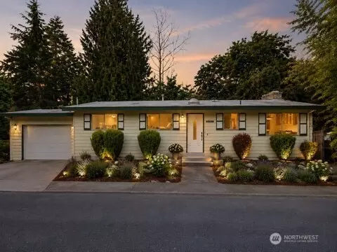 11617 7th Ave SW, Seattle, WA 98146