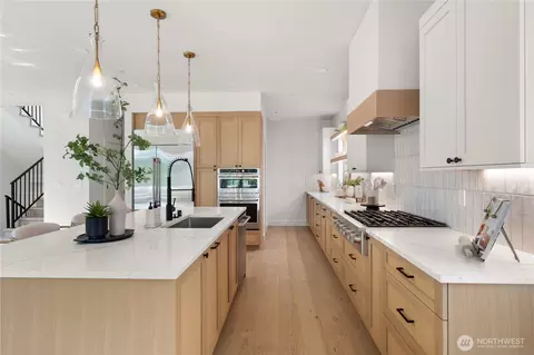 Kitchen - 9909 NE 200th St #A, Bothell, WA 98011 photo 5 of 7
