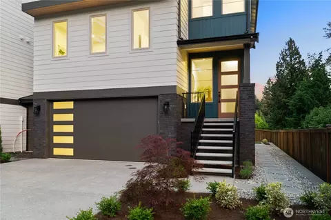 Exterior - 9909 NE 200th St #A, Bothell, WA 98011 photo 2 of 4