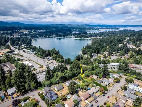 624 Dora Ave, Bremerton, WA 98312