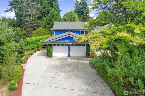 26432 Somerset Ln, Kent, WA 98032