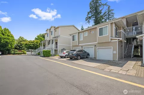 Exterior - 14915 38th Dr SE #II3031, Bothell, WA 98012 photo 5 of 7