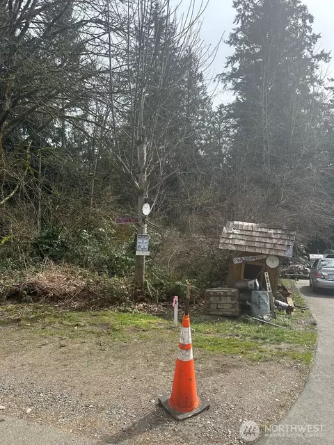 186 SE Nn Se 126th St, Renton, WA 98058