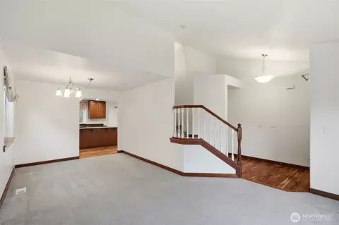 Living - 20122 194th Ave E, Orting, WA 98360 photo 1 of 11
