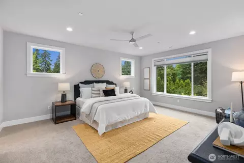 Bedroom - 22005 4th Ave W, Bothell, WA 98021 photo 3 of 6