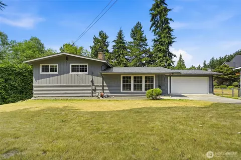 953 Nile Ave NE, Renton, WA 98059