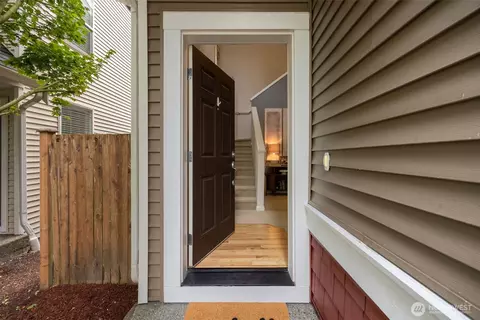 330 124th Pl SE, Everett, WA 98208 photo 2