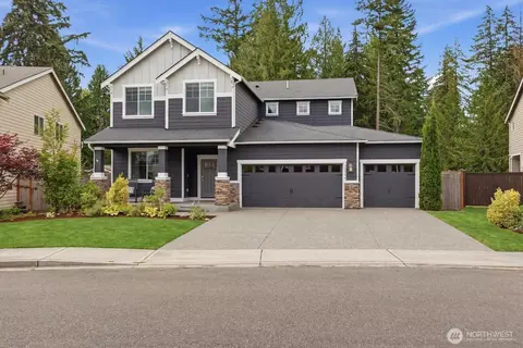 12506 Emerald Ridge Blvd E, Puyallup, WA 98374