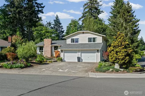 15932 SE 166th Pl, Renton, WA 98058