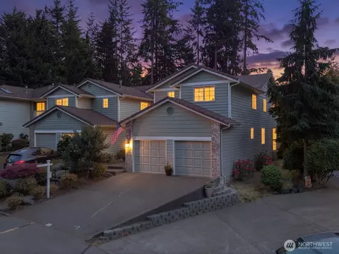 2000 Village Green Dr #3, Mill Creek, WA 98012