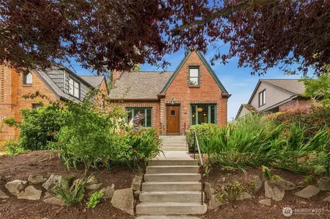 7754 Jones Ave NW, Seattle, WA 98117