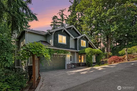 13128 SE Newport Way, Bellevue, WA 98006