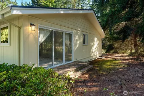 Exterior - 465 Kirner Rd, Sequim, WA 98382 photo 7 of 10