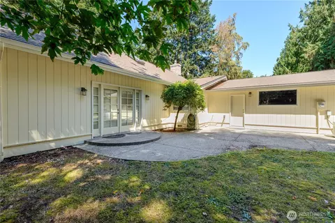Exterior - 465 Kirner Rd, Sequim, WA 98382 photo 4 of 10